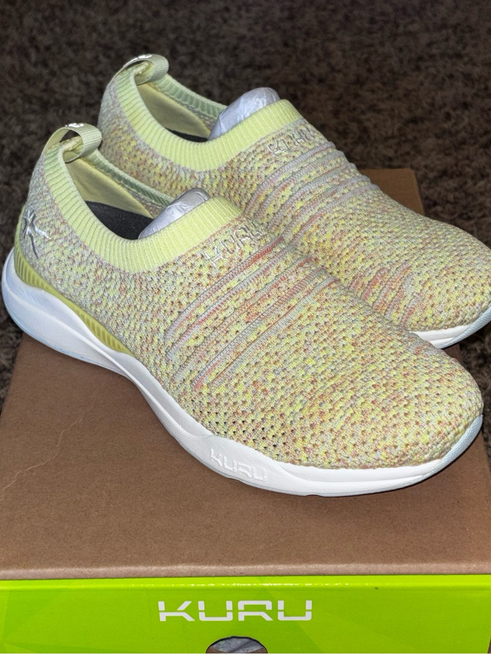 Kuru Stride Slip On Shoes Womens Sz 6.5 Comfort Walking Sneaker Yellow Confetti